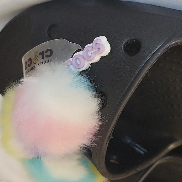 Crocs - Picture 2 of 3